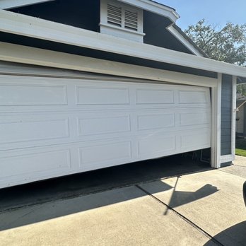 garage door wont close