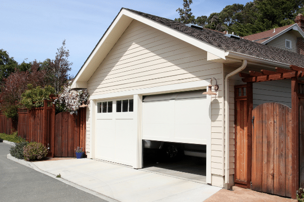 garage door wont close